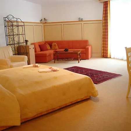 Boutique Lechtalerhof Hotel 4*